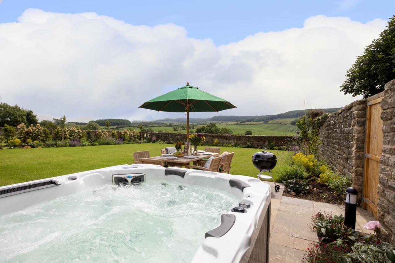 Thirley Cotes Farm Cottages Scarborough Extérieur photo