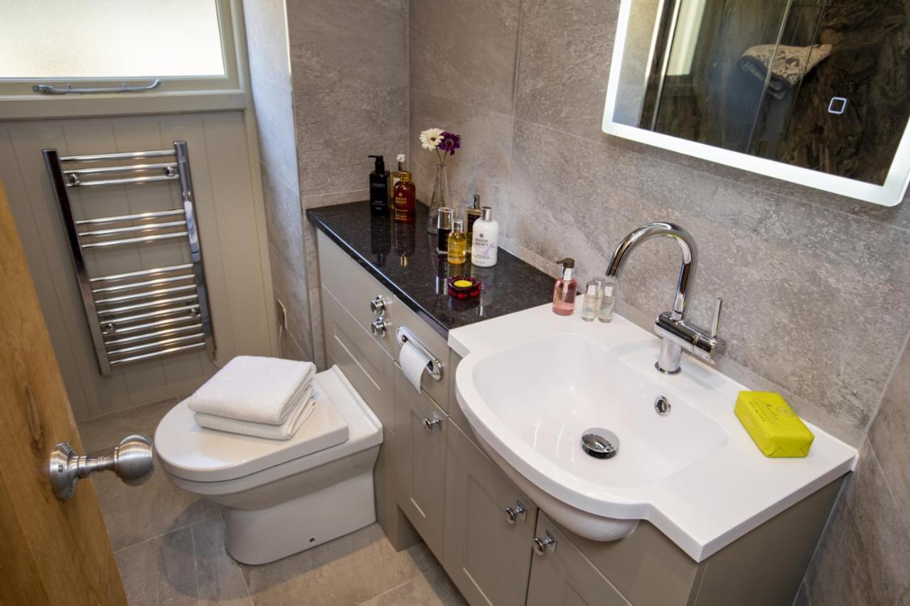 Thirley Cotes Farm Cottages Scarborough Extérieur photo